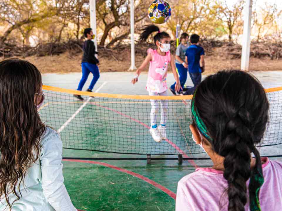 Más de 100 niños del Salar de Atacama celebran el Mes de la Infancia con actividades al aire libre