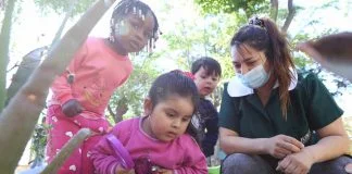Jardines infantiles públicos de 5 regiones implementarán programa piloto para fomentar la asistencia de niñas y niños