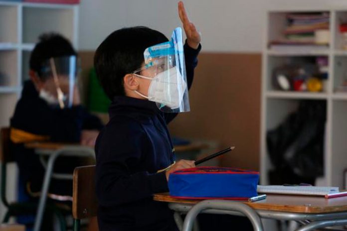 Conozca los controles de salud preventivos para niños, niñas y adolescentes, previo al inicio de clases
