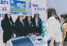 Docentes de escuelas de Arica y Santiago comparten sus estrategias para enseñar ciencias Escuela república de Israel enseñar ciencias