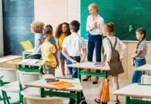 4 prácticas que deben adoptar los docentes para fomentar el crecimiento profesional de los alumnos