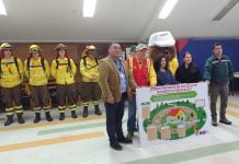 Comunidades escolares de Los Lagos se preparan en caso de incendios forestales