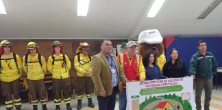 Comunidades escolares de Los Lagos se preparan en caso de incendios forestales