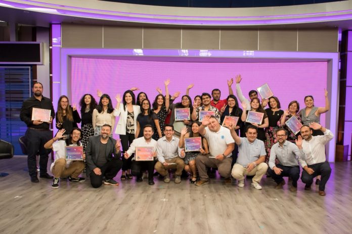 Liceo Bicentenario Padre Nicolás de Vilcún gana el concurso nacional Elige Innovar en Imaginación Digital Liceo Bicentenario Padre Nicolás de Vilcún gana el concurso nacional Elige Innovar en Imaginación Digital