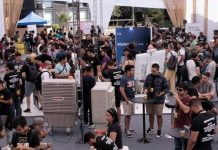 Más de 600 jóvenes y 20 expertos de talla global se reunieron a intercambiar conocimiento sobre las últimas herramientas de programación. JSConf Chile