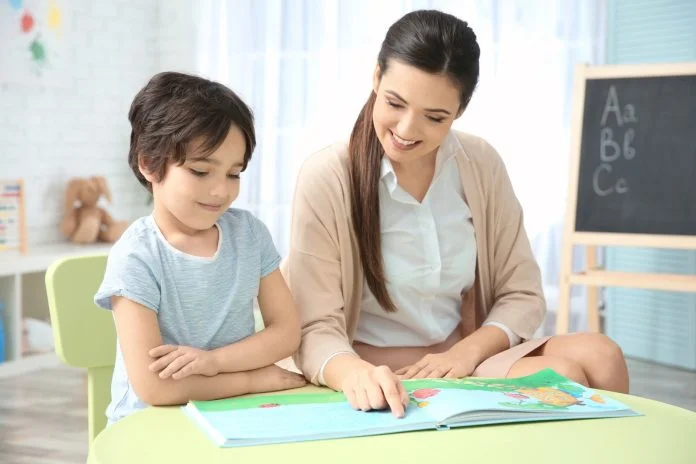 Educarchile abre convocatoria a docentes y directivos para que participen en cursos gratuitos que apuntan a la reactivación educativa Educarchile abre convocatoria a docentes y directivos para que participen en cursos gratuitos que apuntan a la reactivación educativa