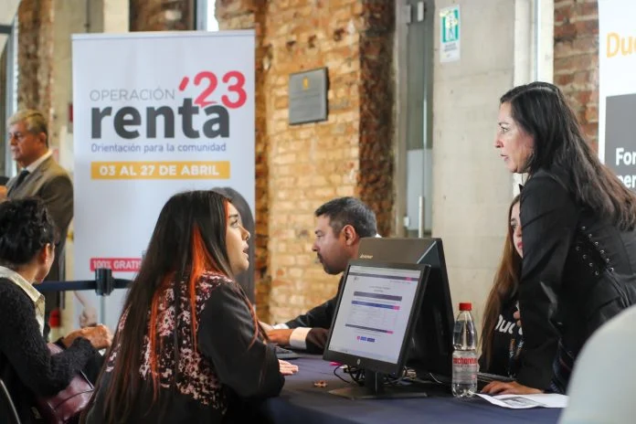 Estudiantes de Duoc UC entregarán orientación gratuita a contribuyentes en Operación Renta en las Sedes de Valparaíso y Viña del Mar