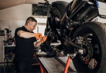 INACAP imparte diplomado sobre mecánica de motos con el apoyo de la Asociación Nacional de Importadores de Motocicletas