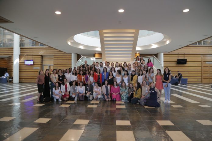 “Por un Chile que Lee” se moviliza en encuentro masivo para enfrentar rezago lector en niños, niñas y adolescentes