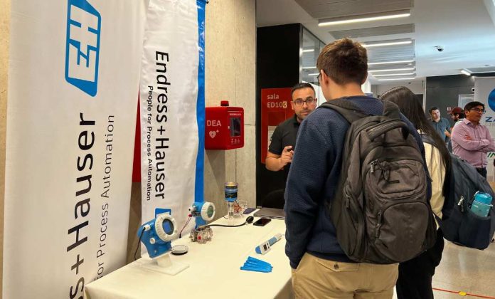 Endress + Hauser Chile inicia proceso de renovación de vínculos con la academia