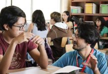 15 años trabajando por una educación de calidad Enseña Chile abre postulaciones al programa que busca formar jóvenes líderes