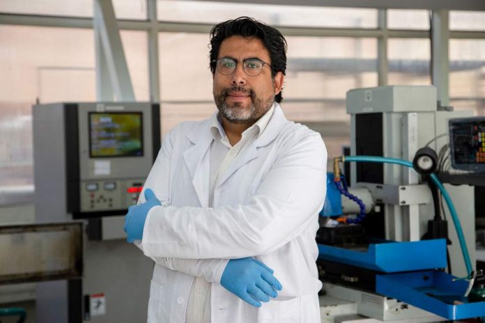 Académico USM se suma a organización internacional en el campo de la cristalografía y difracción de rayos X Académico USM se suma a organización internacional en el campo de la cristalografía y difracción de rayos X