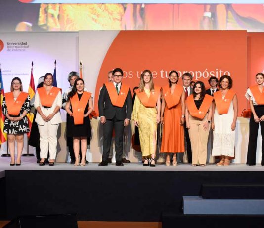 Más de 370 estudiantes de Chile graduados este 2022-2023 por la Universidad Internacional de Valencia