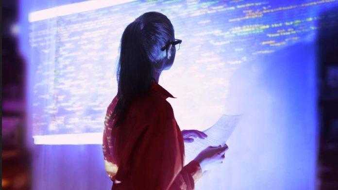 Lenovo presenta nuevas soluciones Lenovo presenta nuevas soluciones de gestión de datos para mejorar la analítica empresarial y la eficiencia operativa con información más rápida, mayor rendimiento y capacidades de nube híbrida mejoradas.