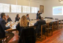 Representantes de Amazon Web Services (AWS) visitaron la UGM