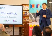 Docentes de mecánica automotriz fortalecen sus conocimientos teóricos y prácticos en Workshop de Electromovilidad Docentes de mecánica automotriz fortalecen sus conocimientos teóricos y prácticos en Workshop de Electromovilidad