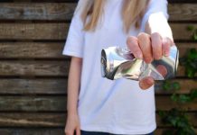 En el Día de Sobregiro de la Tierra: reciclar latas de aluminio evita la emisión de gases de efecto invernadero En el Día de Sobregiro de la Tierra reciclar latas de aluminio evita la emisión de gases de efecto invernadero