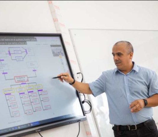 Universidad Católica del Norte digitalizó sus clases con las pantallas interactivas de ViewSonic