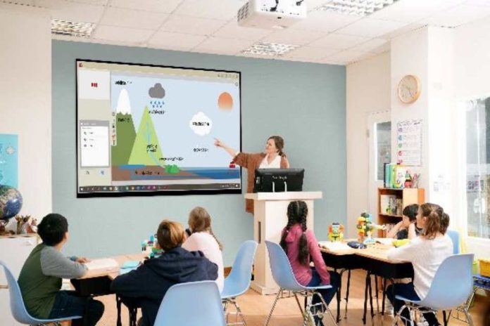 ViewSonic ofrece proyectores con conectividad avanzada para los salones de clase ViewSonic ofrece proyectores con conectividad avanzada para los salones de clase