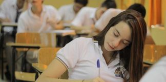 Primer Bilingual Student Summit. ESTUDIANTES BILINGÜES DE SÉPTIMO BÁSICO SE REÚNEN EN CHICUREO. #WeAreBilingual