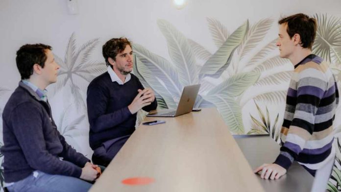 Rendir exámenes con la ayuda de la inteligencia artificial: ¿trampa u oportunidad de aprendizaje?