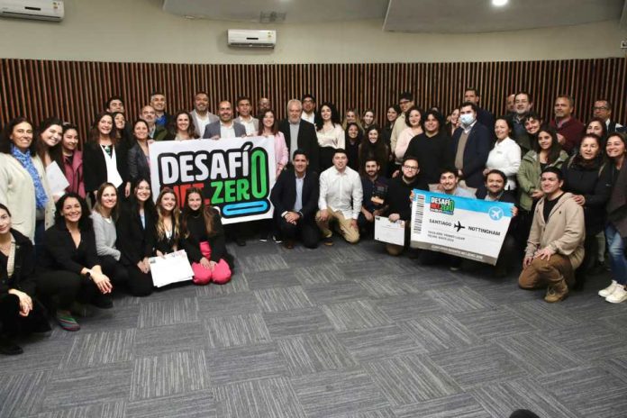 Estudiantes de Temuco ganan concurso de vivienda sustentable y pasantía en Inglaterra