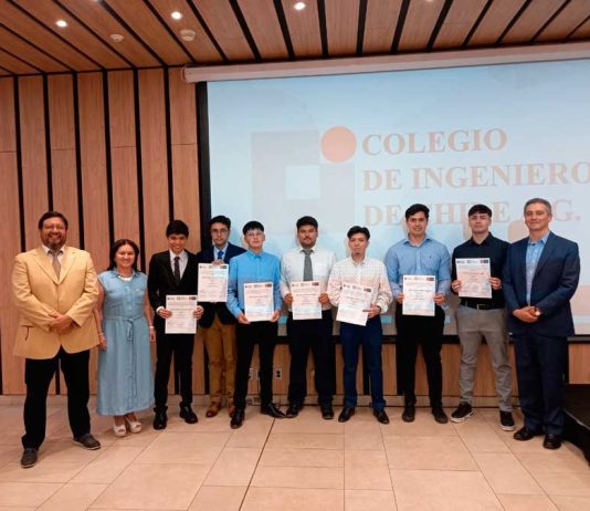 Estudiantes de Ingeniería Civil Industrial de la Finis arrasan en concurso “Innovando con Ingeniería” del Colegio de Ingenieros de Chile