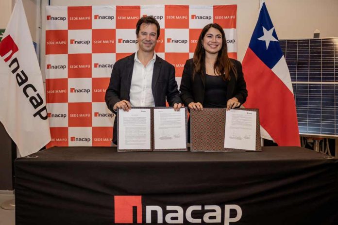 INACAP y Prime Energía firman acuerdo para reforzar la formación especializada en el sector eléctrico