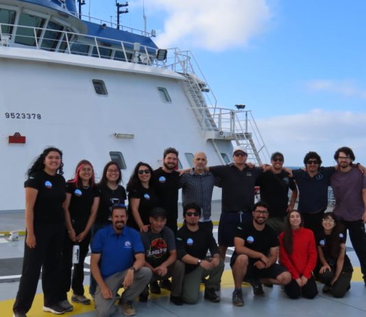 Equipo UCN participa en expedición internacional a los montes submarinos del Pacífico Sureste