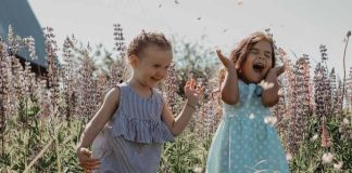 Verano al aire libre: Los juegos que fomentan la inteligencia emocional en niños y niñas