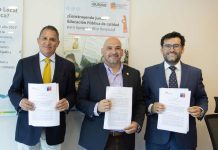 Fundación Collahuasi y SLEP Iquique formalizan acuerdo de coadministración del Liceo Bicentenario Minero Juan Pablo II