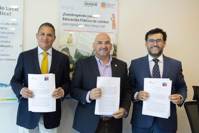 Fundación Collahuasi y SLEP Iquique formalizan acuerdo de coadministración del Liceo Bicentenario Minero Juan Pablo II