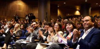 Más de 805 mil integrantes de comunidades educativas participaron en proceso que contribuirá a la actualización del currículum escolar 