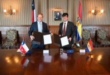 Universidad Técnica Federico Santa María y Conexión Kimal - Lo Aguirre firman acuerdo de colaboración para favorecer la transferencia de conocimiento