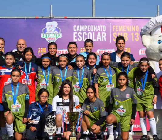 Colegio Pedro de Valdivia de Peñalolén es el ganador del campeonato escolar femenino “Futbolito Ideal 2024”