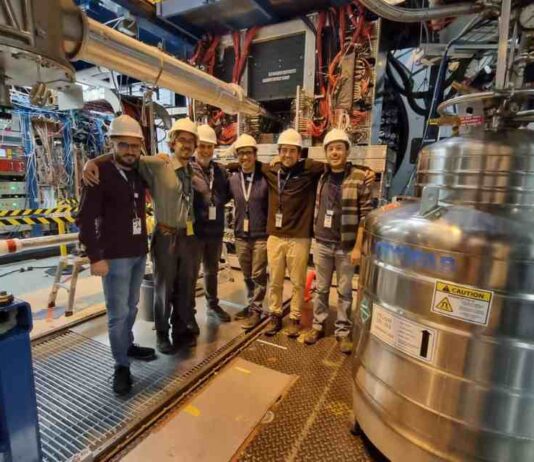 Por primera vez en la historia chilenos lideran experimento de física nuclear en EE.UU.