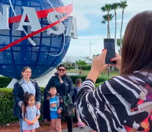 Últimos días para postular a que niñas y niños ganen un viaje a la NASA