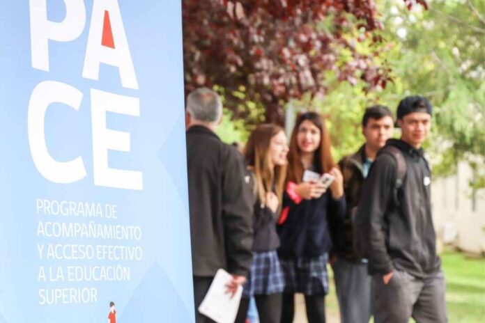 A 10 años del inicio del Programa PACE UTalca comprometida con una educación equitativa A 10 años del inicio del Programa PACE: UTalca comprometida con una educación equitativa