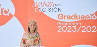 Araceli Císcar, Consejera Ejecutiva de Dacsa Group, será la madrina de la Graduación 2024 de la Universidad Internacional de Valencia Araceli Císcar, Consejera Ejecutiva de Dacsa Group, será la madrina de la Graduación 2024 de la Universidad Internacional de Valencia