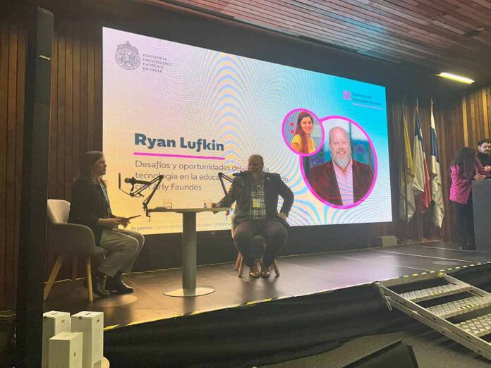 Experto en tecnologías de la educación llama a los profesores a adoptar la IA como una herramienta poderosa para la enseñanza Experto en tecnologías de la educación llama a los profesores a adoptar la IA como una herramienta poderosa para la enseñanza