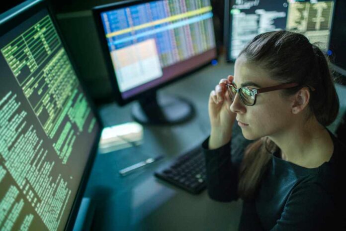 la escasez de competencias