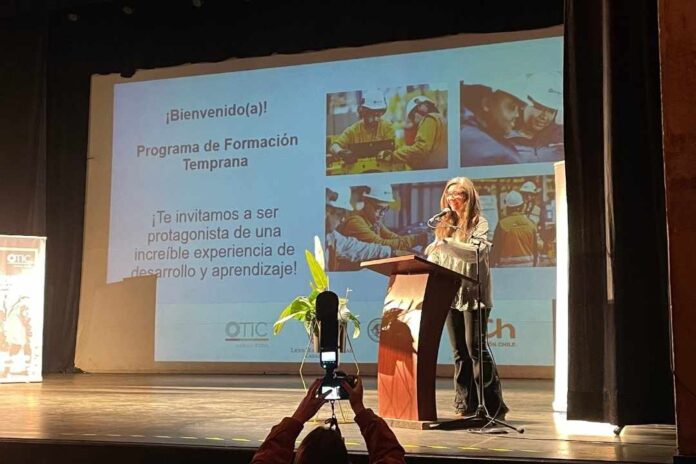 125 estudiantes de Casablanca inician Programa de Formación Temprana para la minería con FLS y Vetas de Talen