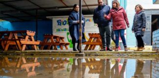 Ministro Cataldo evalúa daños a la infraestructura educacional por sistema frontal: “Se informará a tiempo a las comunidades si se requiere mantener la suspensión” Ministro Cataldo evalúa daños a la infraestructura educacional por sistema frontal “Se informará a tiempo a las comunidades si se requiere mantener la suspensión”