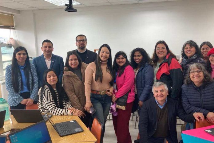 IT Sede Talcahuano ejecuta taller de prototipado para beneficiarias del Programa Belén