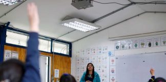 Mineduc anuncia los Servicios Locales que recibirán sus establecimientos educacionales a partir del 1 de enero de 2025. nuevos SLEP