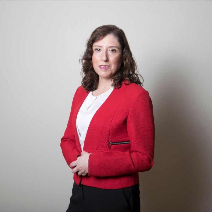 Tres no son multitud: reconocimiento de la pluriparentalidad en Chile