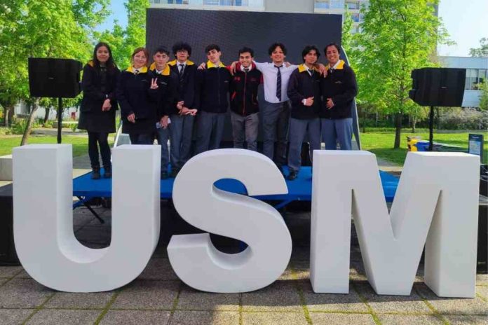 Con éxito se realizan Olimpiadas Escolares de Matemática USM