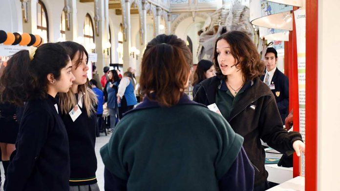 En la Feria Científica Nacional Juvenil 2024: El Museo Nacional de Historia Natural vuelve a convocar a la ciencia joven de Chile