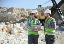 Fluor Chile abre sus postulaciones para pasantías y prácticas profesionales 2025 Fluor Chile abre sus postulaciones para pasantías y prácticas profesionales 2025