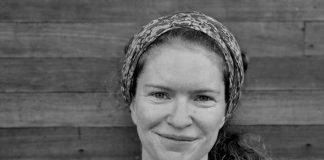 Huérfila: presentan novela sobre la pérdida de un hijo